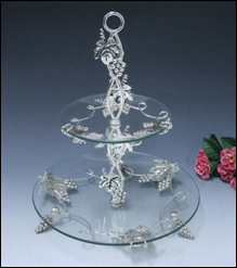 淄博兆利輕工制品 創(chuàng)意提手水果盤(pán)與酒店鋼化玻璃盤(pán)的專(zhuān)業(yè)供應(yīng)商